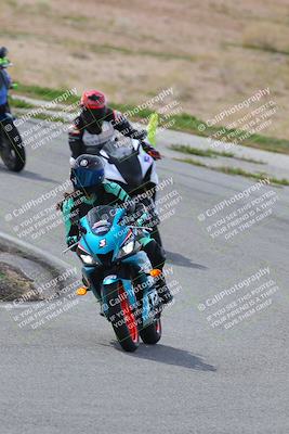 media/Mar-05-2023-TrackXperience (Sun) [[a95d40e56a]]/Group 2/session 2 turn 4/
